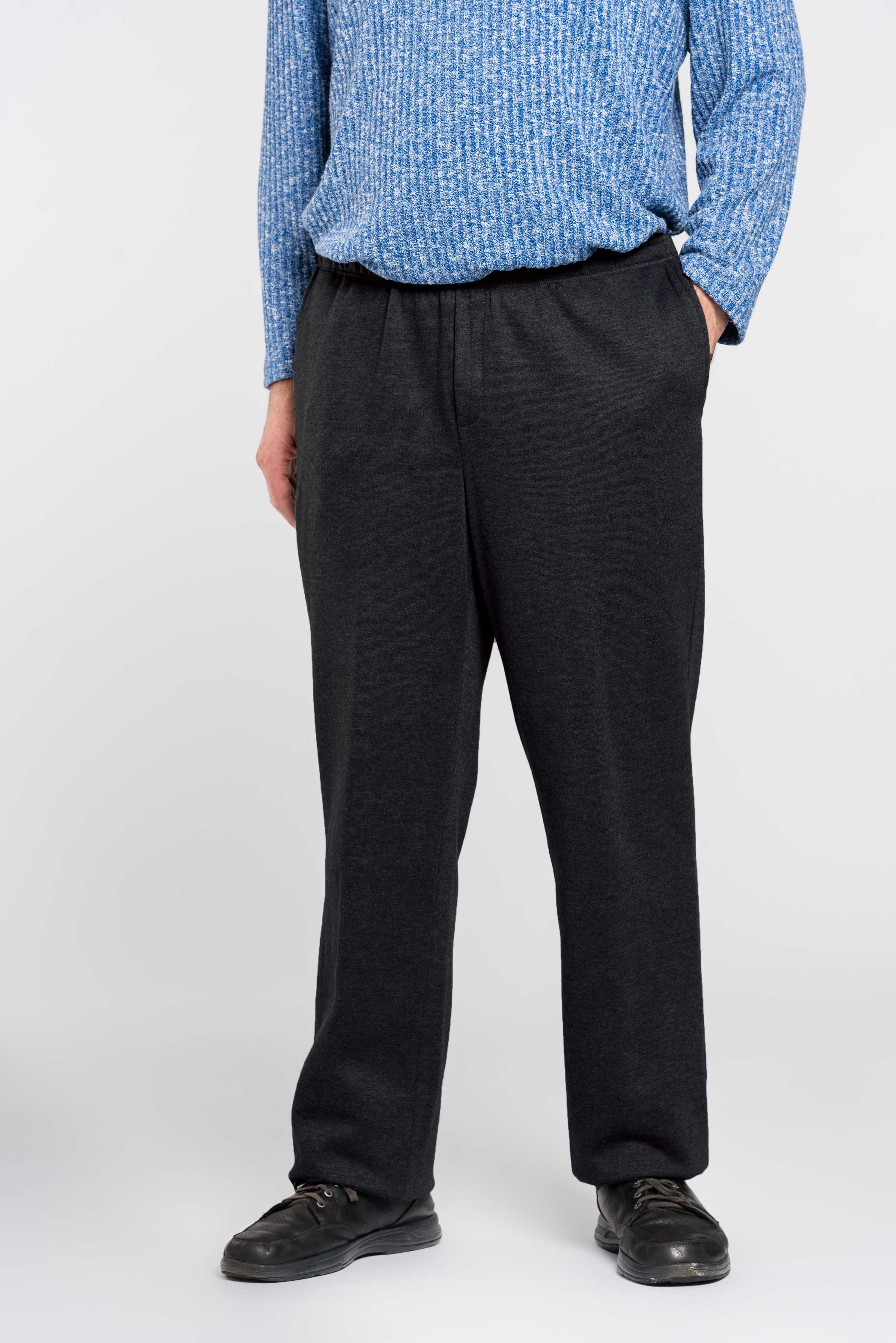 Comfort and convenience come together in our adaptive pants. These pants feature side openings with snap closures for easy dressing and undressing. Made from a soft and durable polycotton blend, these pants are also machine-washable for hassle-free mainte