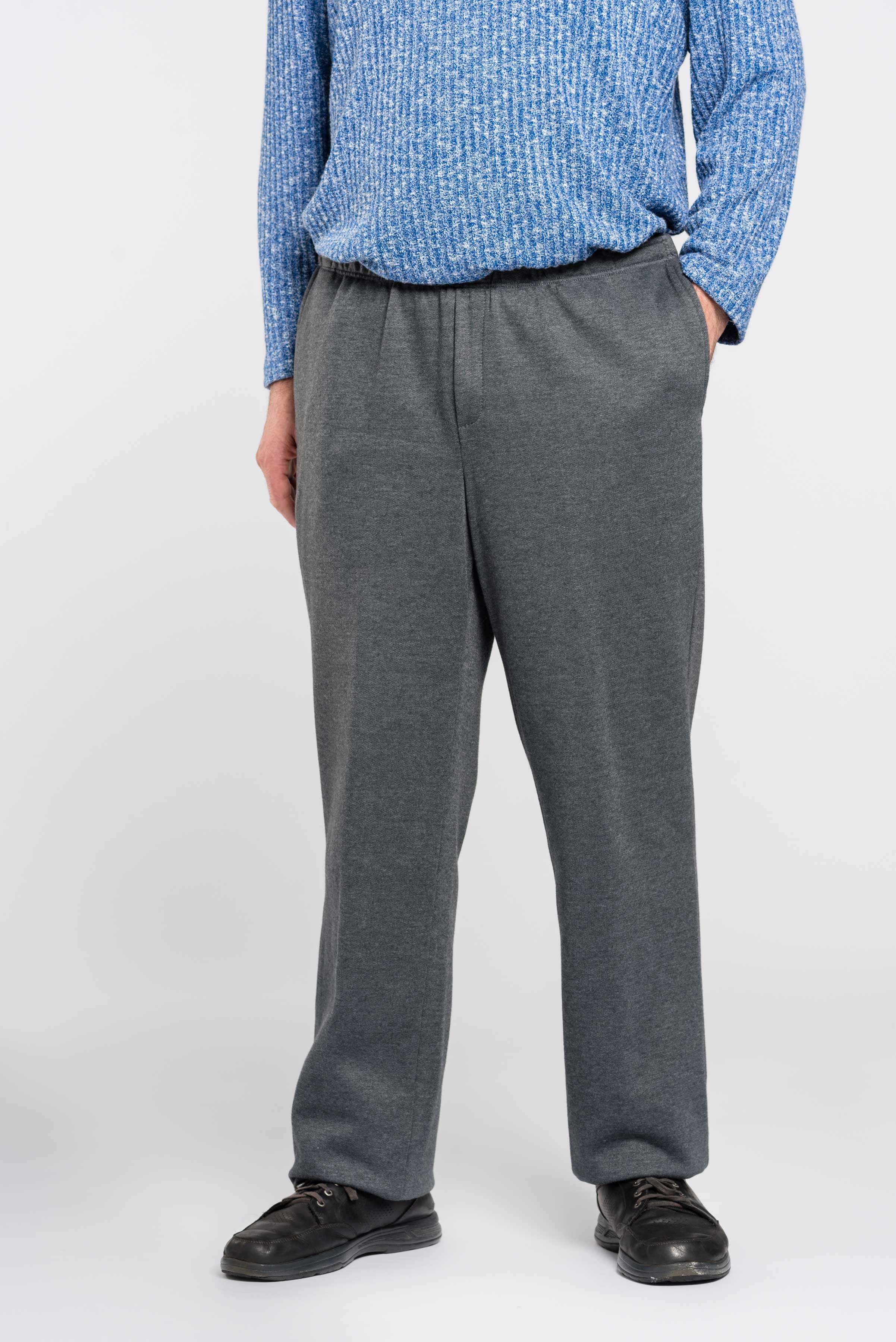 Comfort and convenience come together in our adaptive pants. These pants feature side openings with snap closures for easy dressing and undressing. Made from a soft and durable polycotton blend, these pants are also machine-washable for hassle-free mainte