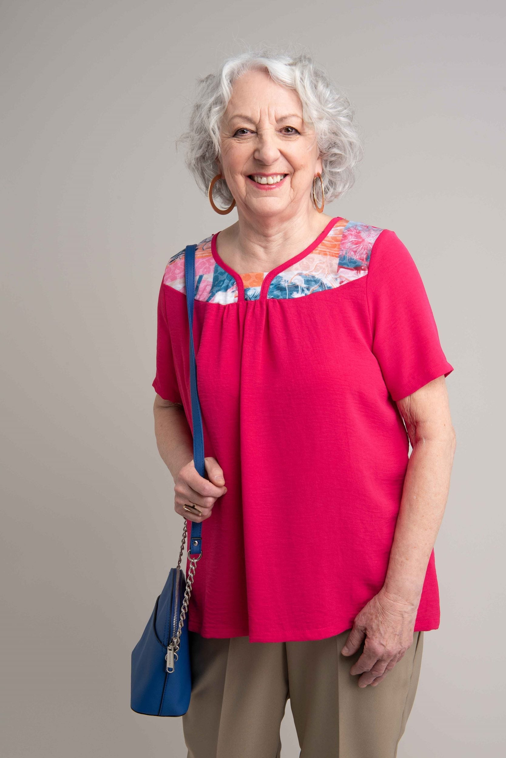 1KT294-Adaptive Top, Contrasting Shoulder Insert