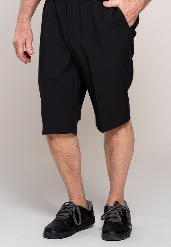 Stay cool and comfortable this summer with our adaptive bermuda shorts. Featuring large side openings with metal snaps for easy closure, these shorts are perfect for warm weather. Made with machine-washable polyester for convenience.