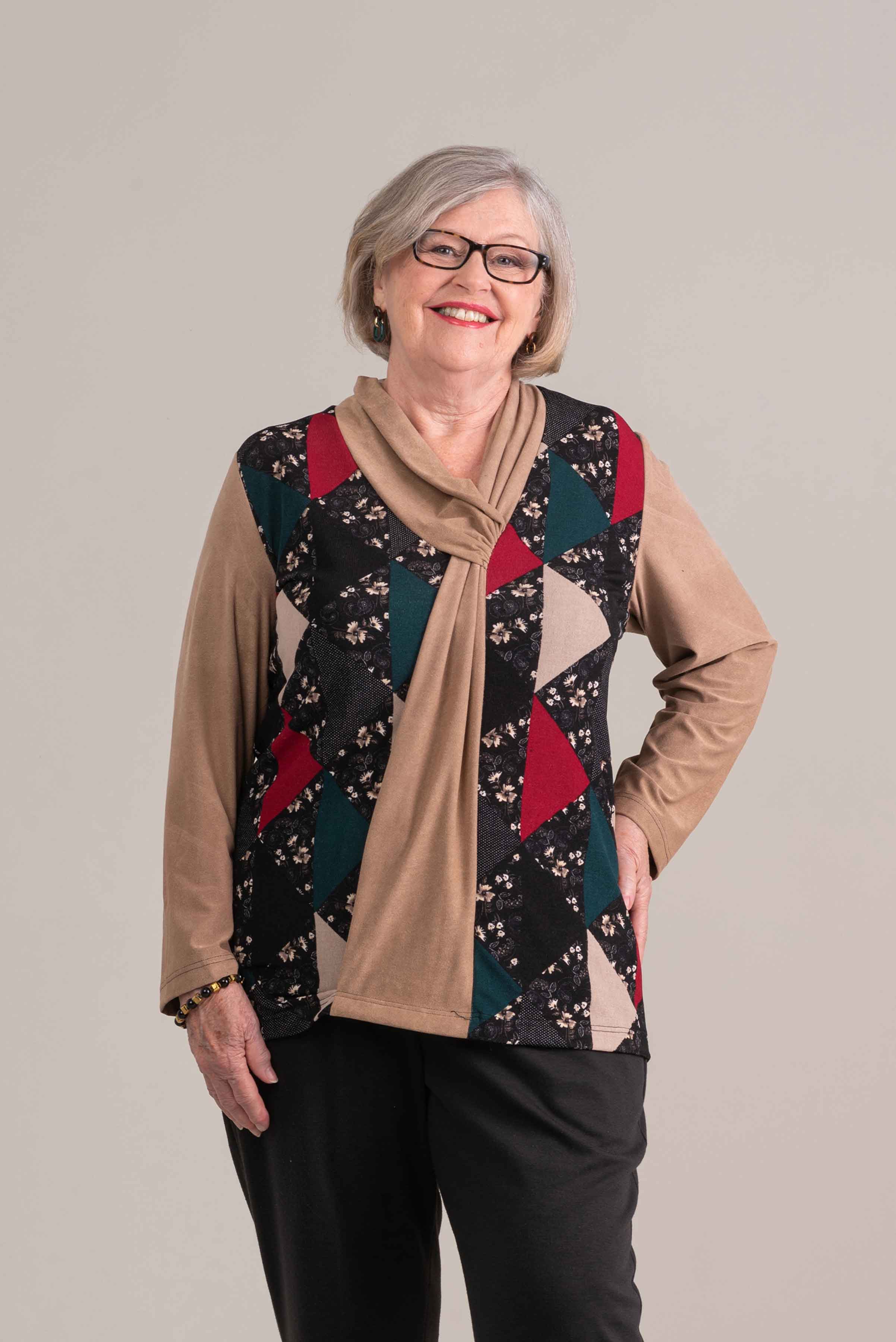 1NT329-1U103-Adaptive Top With Fake Scarf