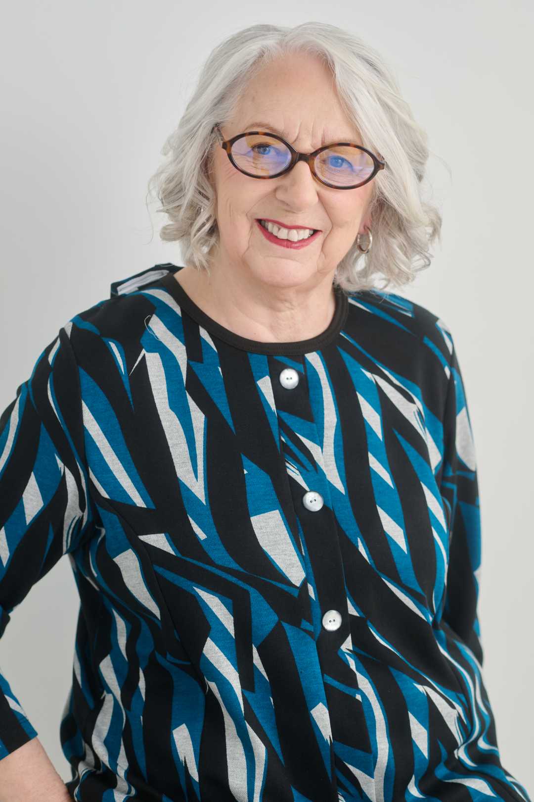 1QT348-2E603-Adaptive Cardigan, Fake Buttoning