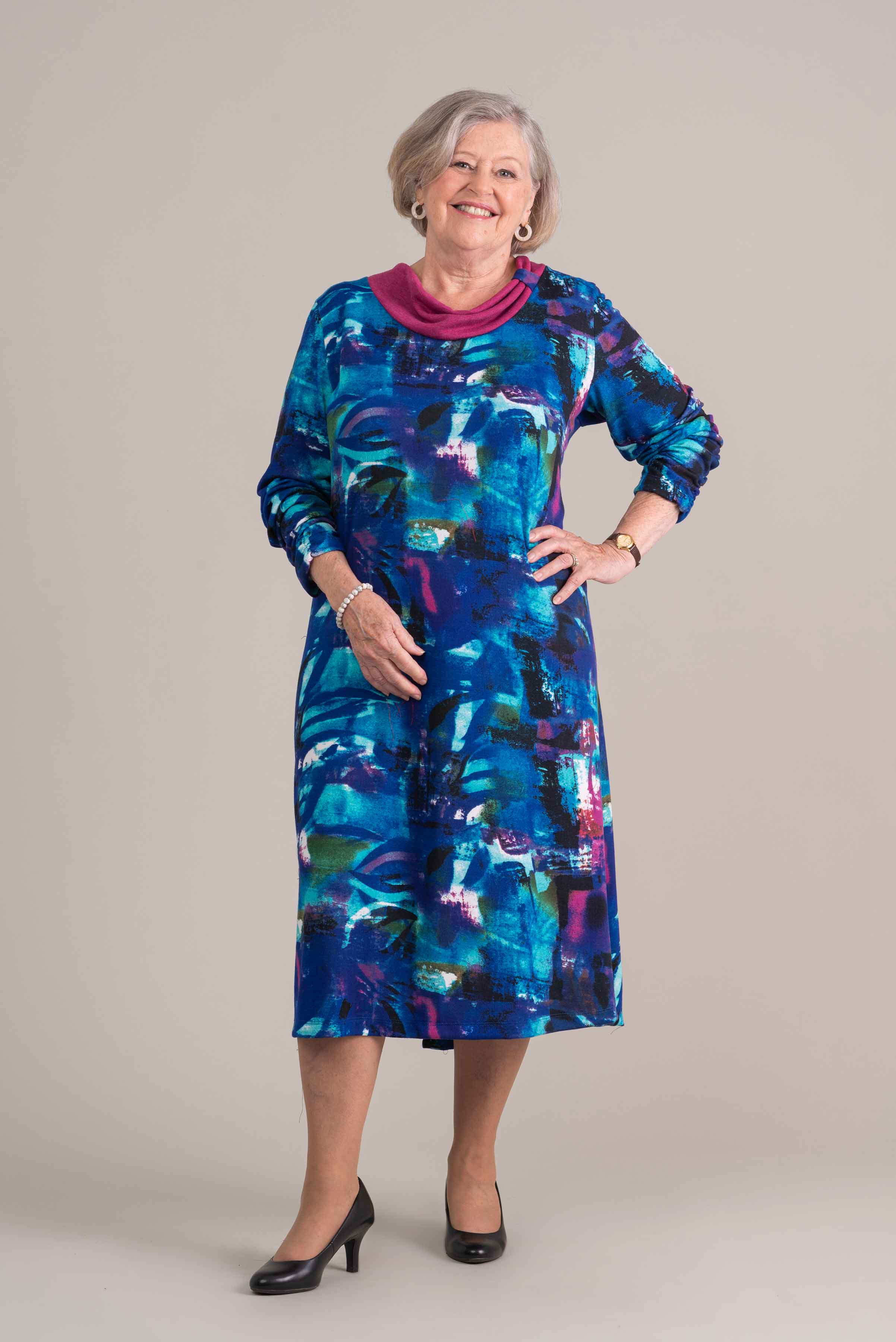 1UR805-1U120-Adaptive Dress, Falling Collar, L Sl