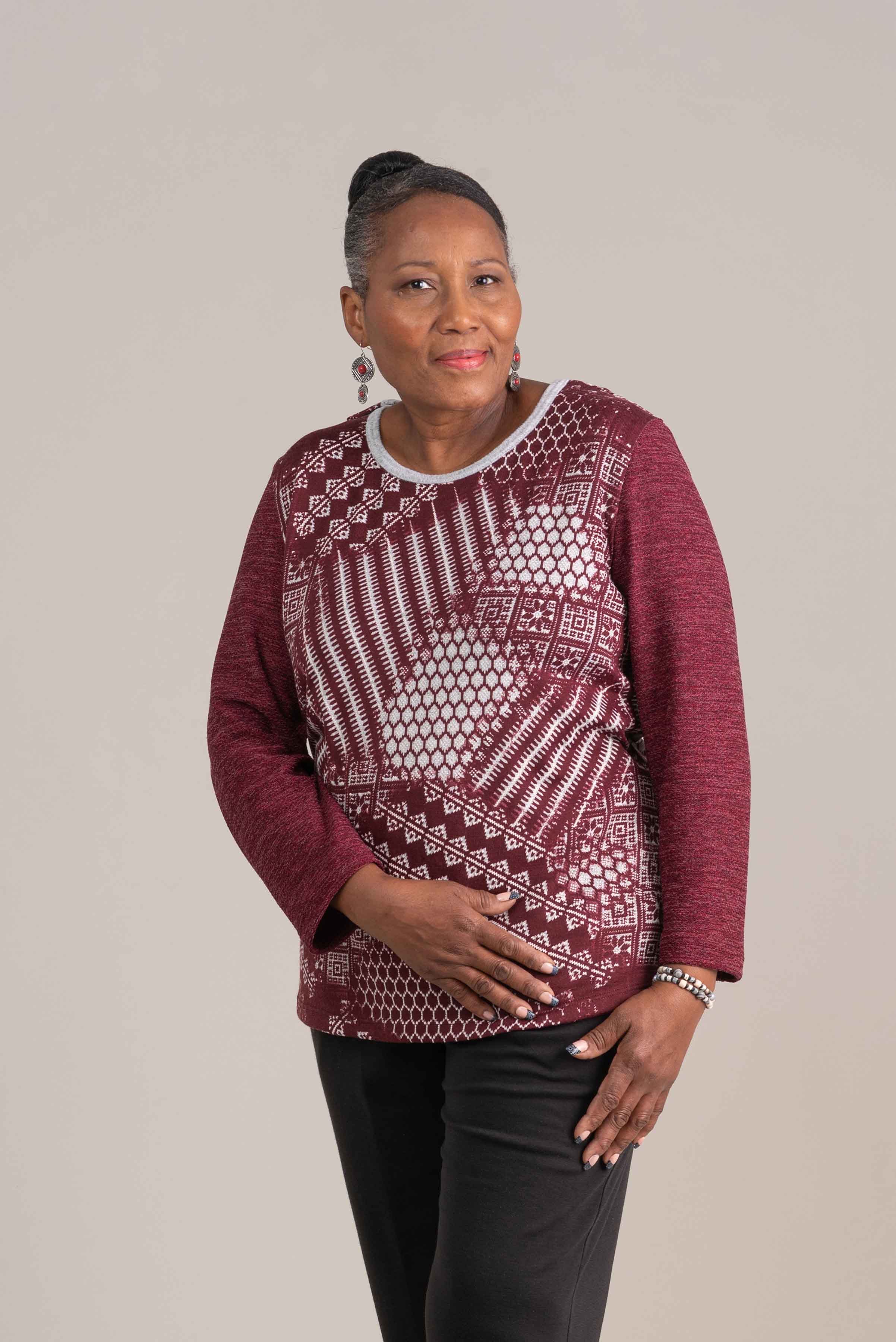 1UT367-1T161-Adaptive Basic Top With Round Neck