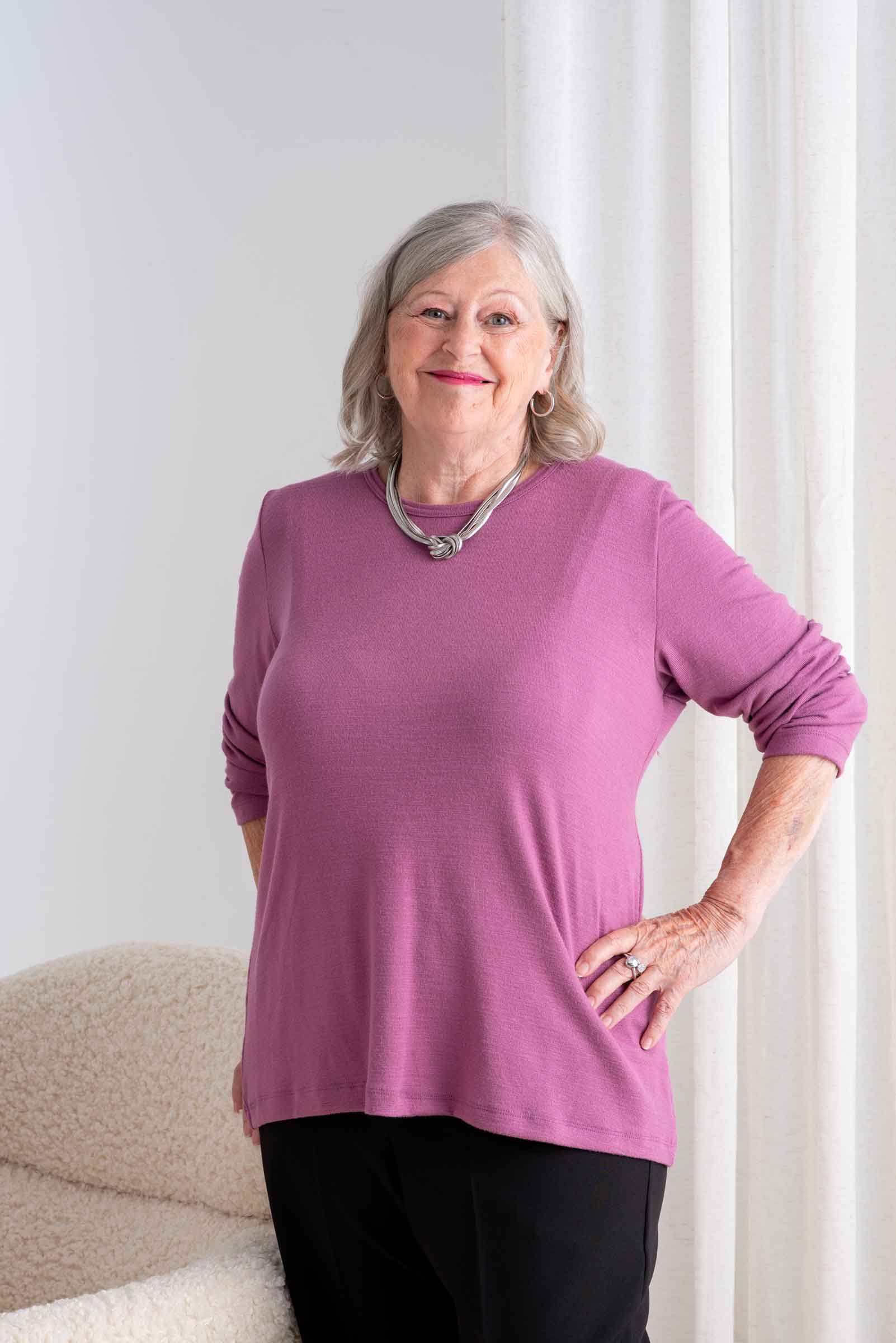 1UT367-2A117-Adaptive Basic Top With Round Neck