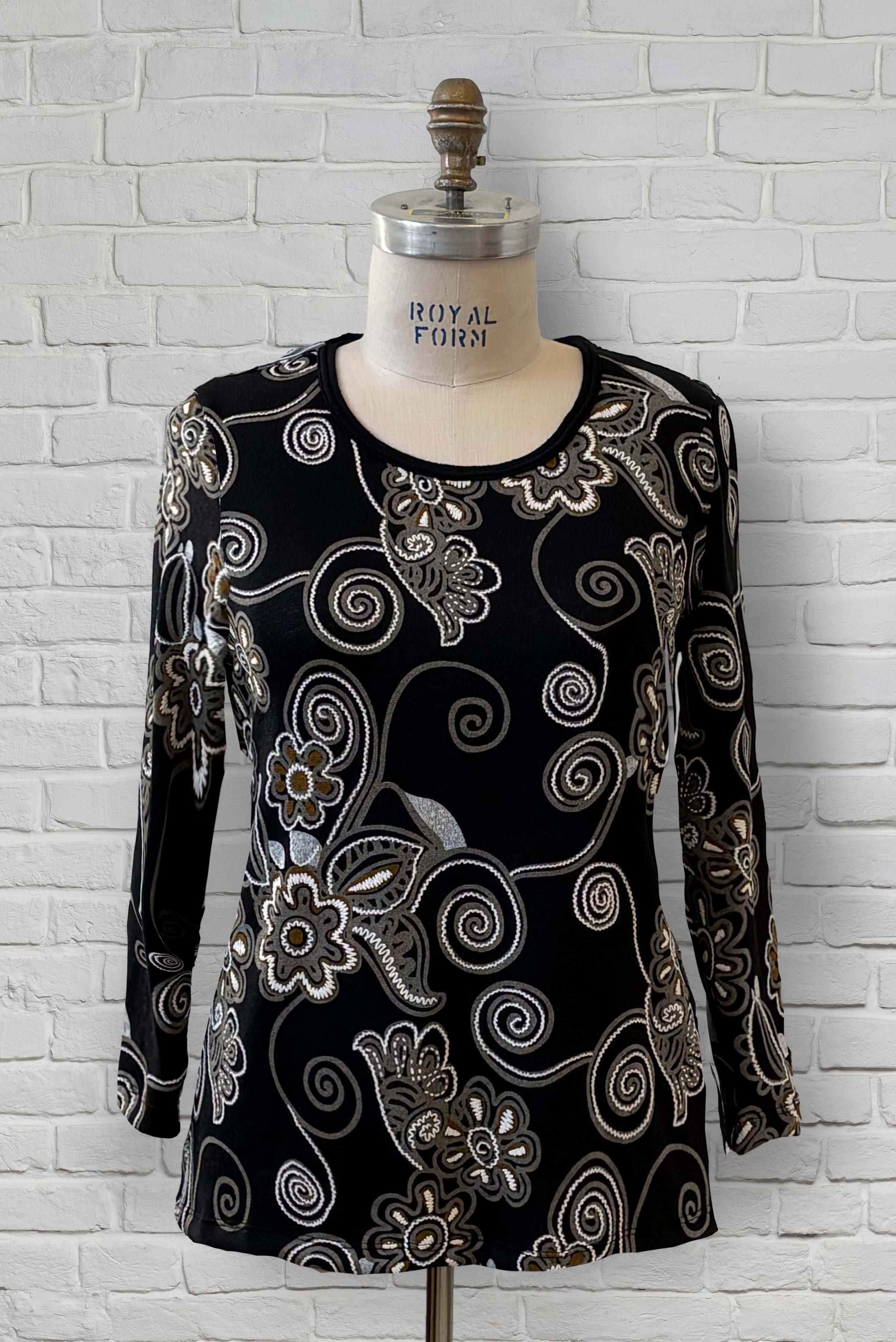 Adaptive Top, long sleeves - Black floral