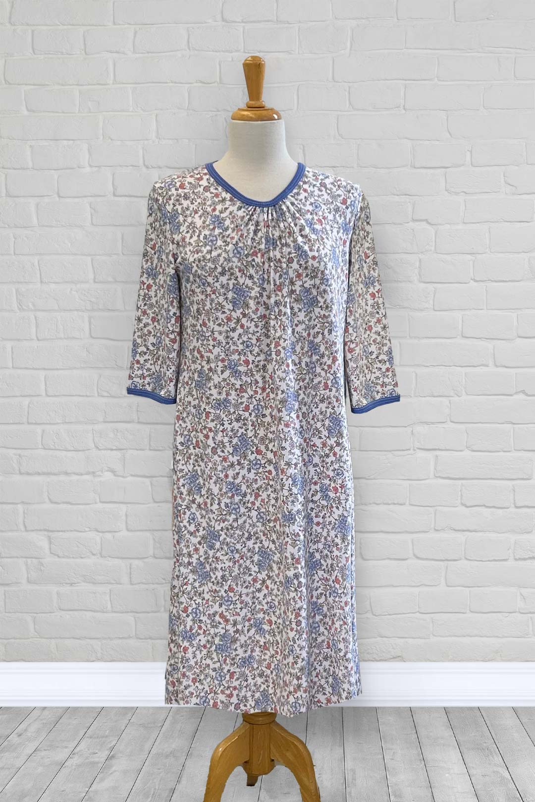 1XN131-2B317-Adaptive Nightgown, V Neck, 3/4 Sleeves