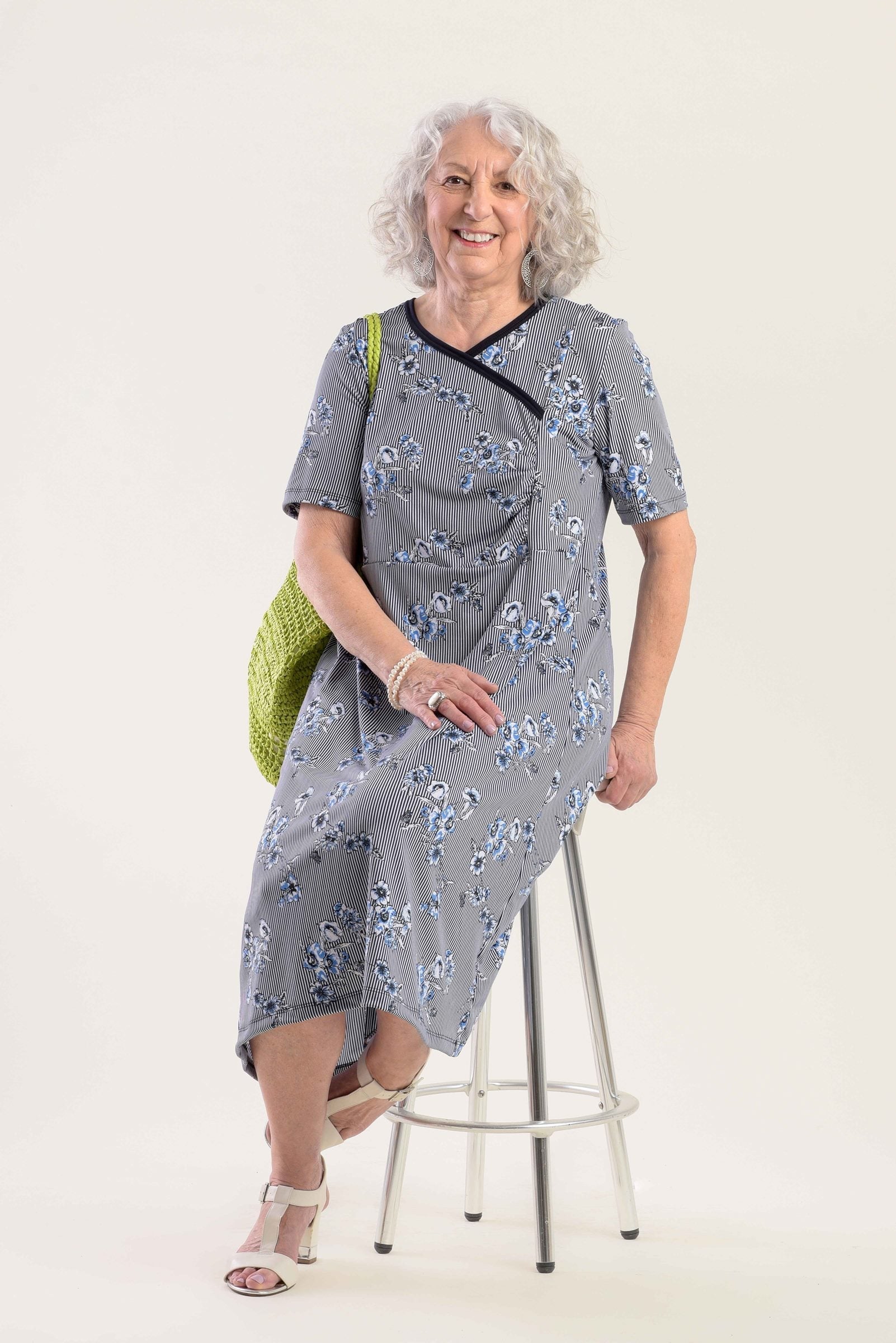 1XR812-Adaptive Cross-Over Dress Short Sleeves