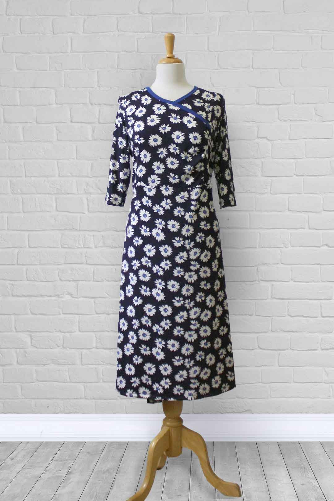 1XR812-Adaptive Cross-Over Dress Short Sleeves