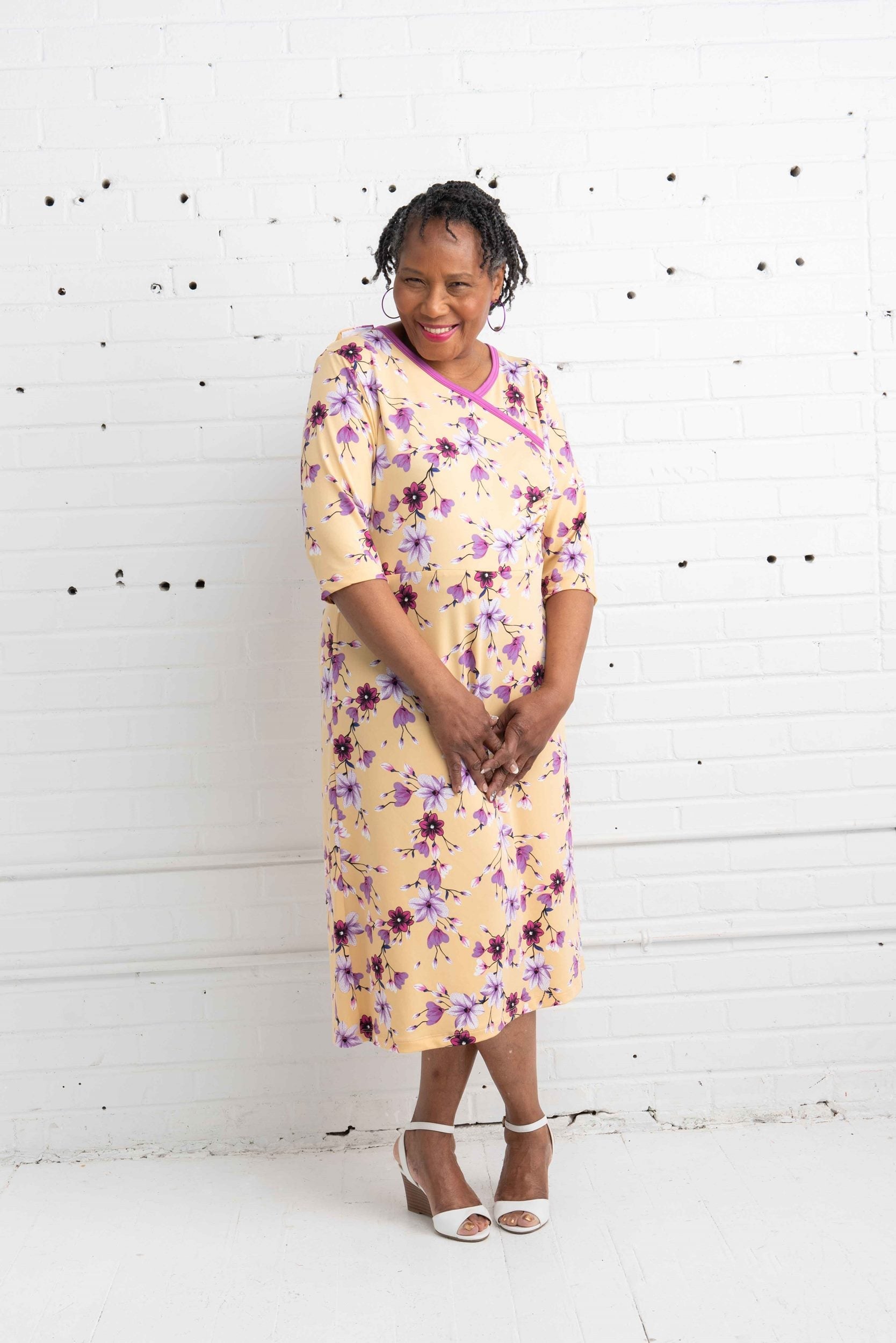 Adaptive Dress, Warp Style, Front Gathering, Double Panels in The Back