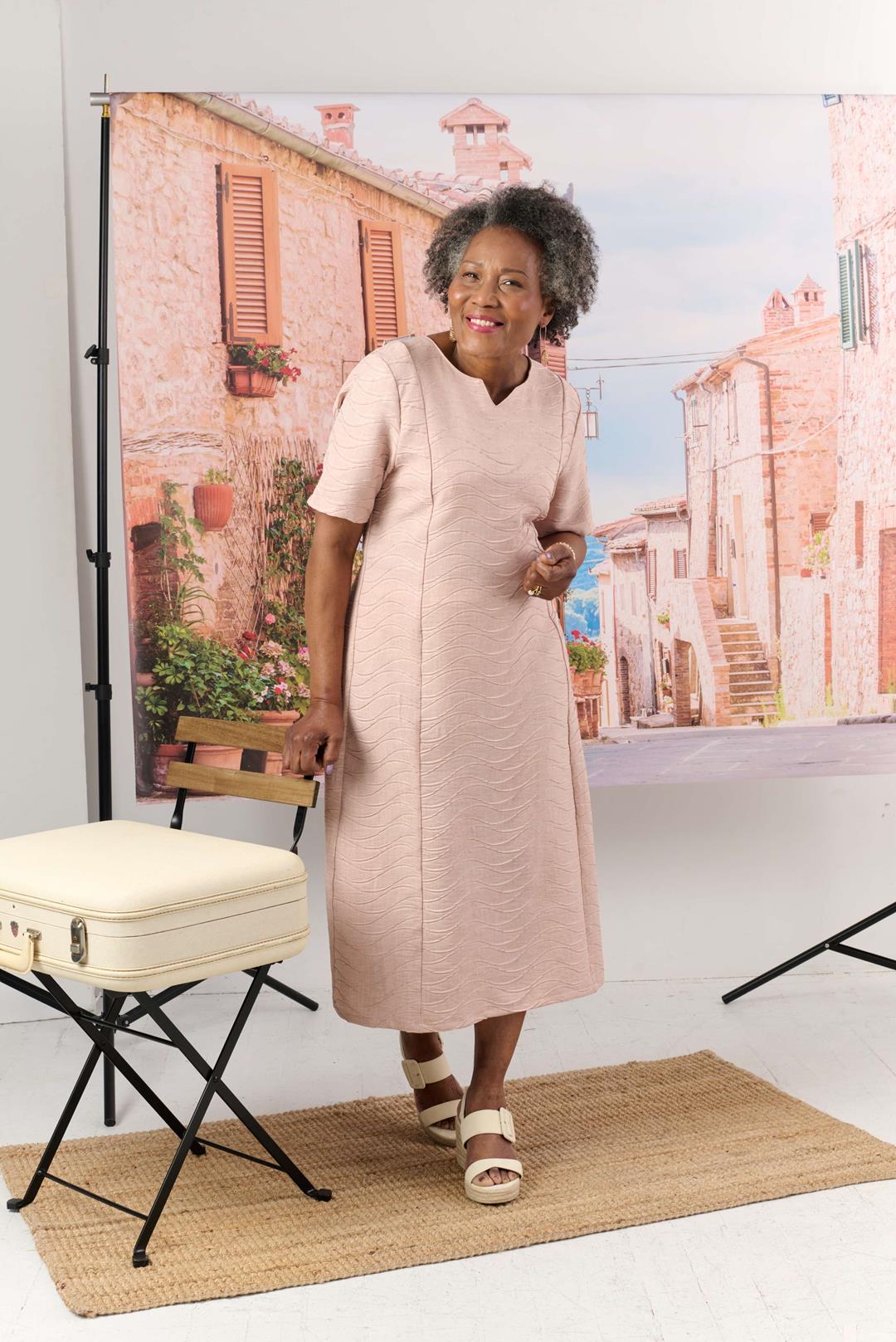 1ZR821-2D110-Adaptive Dress, Short Sleeves, Linen Look