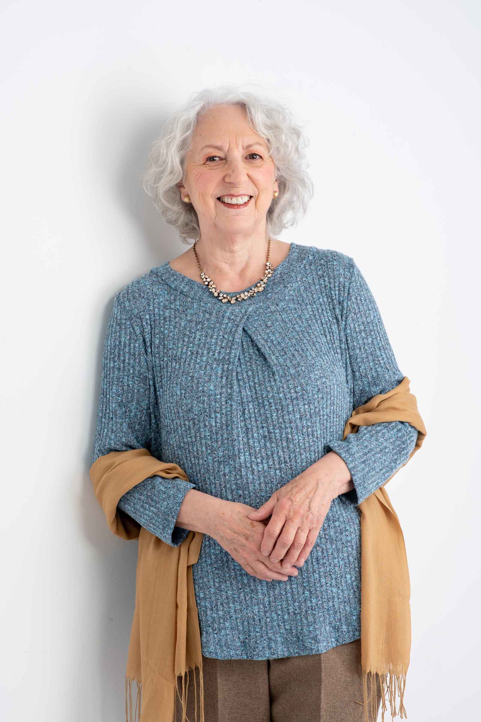 2AT389-2A128-Adaptive Top With Box Pleat