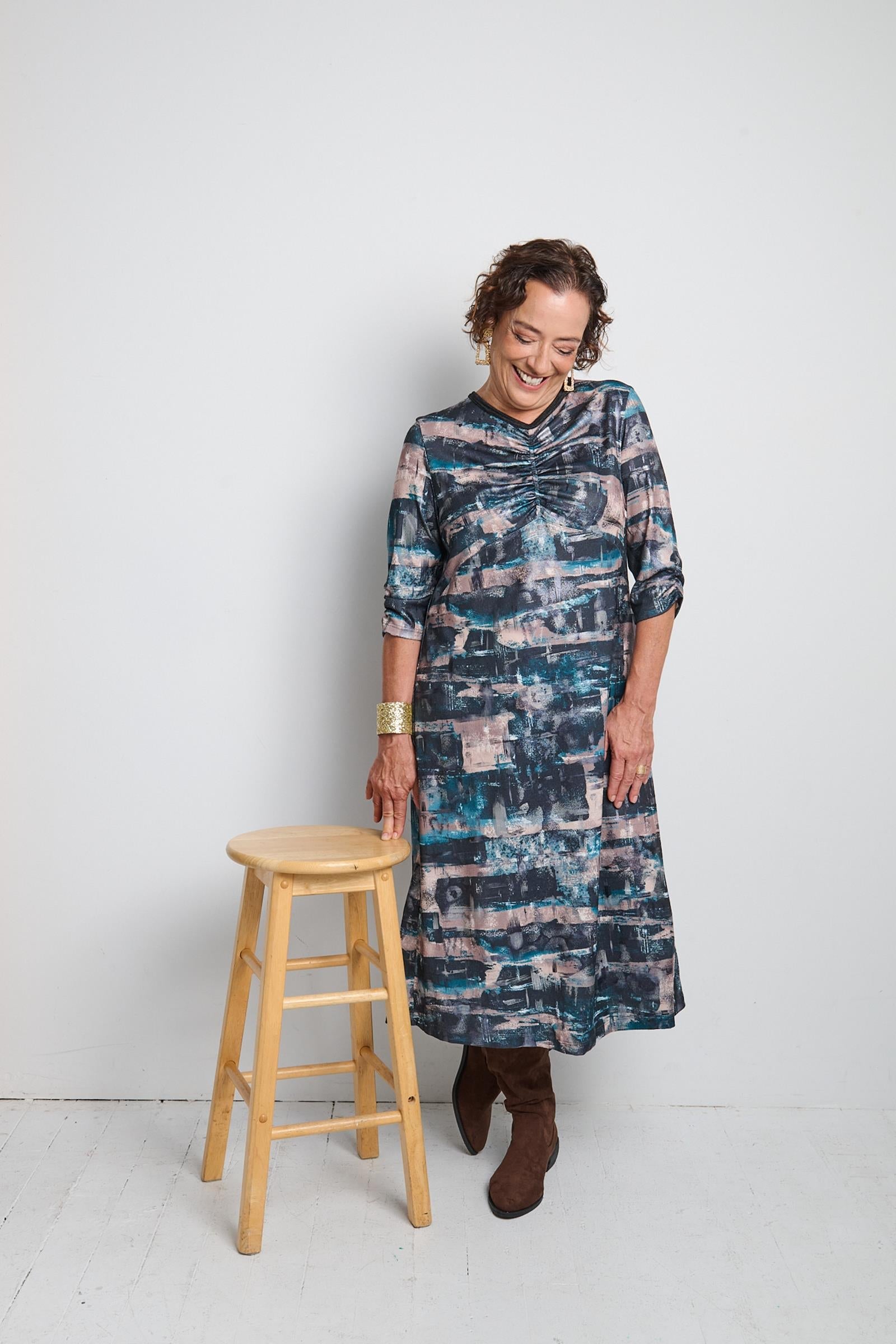 2CR829-2C118-Adaptive Dress With Gathered Detail